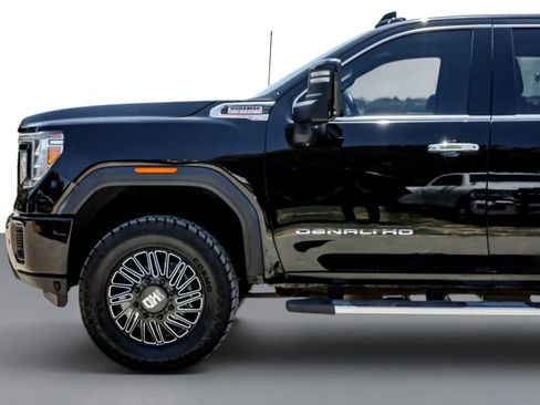 Used 2023 GMC Sierra 3500 Denali w/ Denali Ultimate Package AWD/4WD image 13
