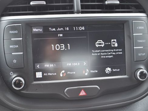 Used 2024 Kia Soul LX w/ Option Group 015 FWD image 14