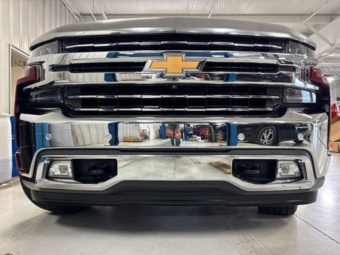 Used 2019 Chevrolet Silverado 1500 LTZ AWD/4WD image 47
