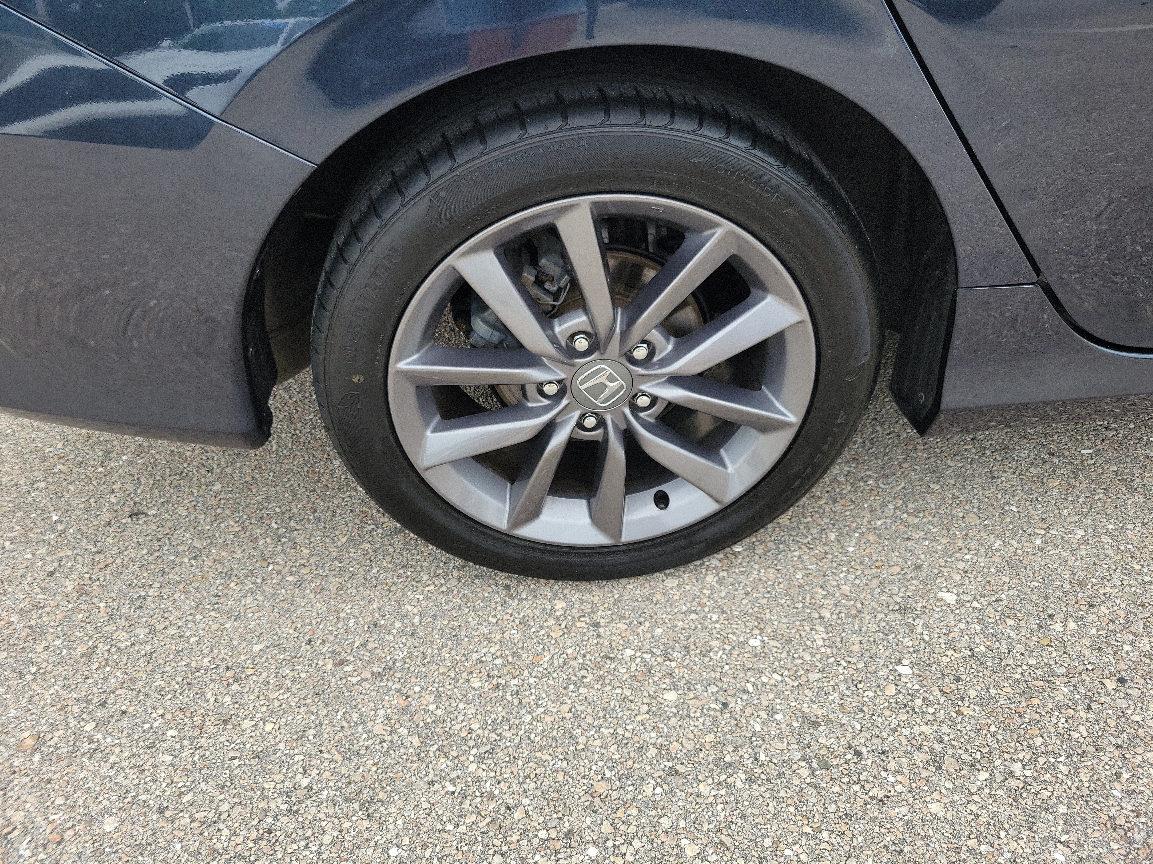Used 2019 Honda Civic EX image 10