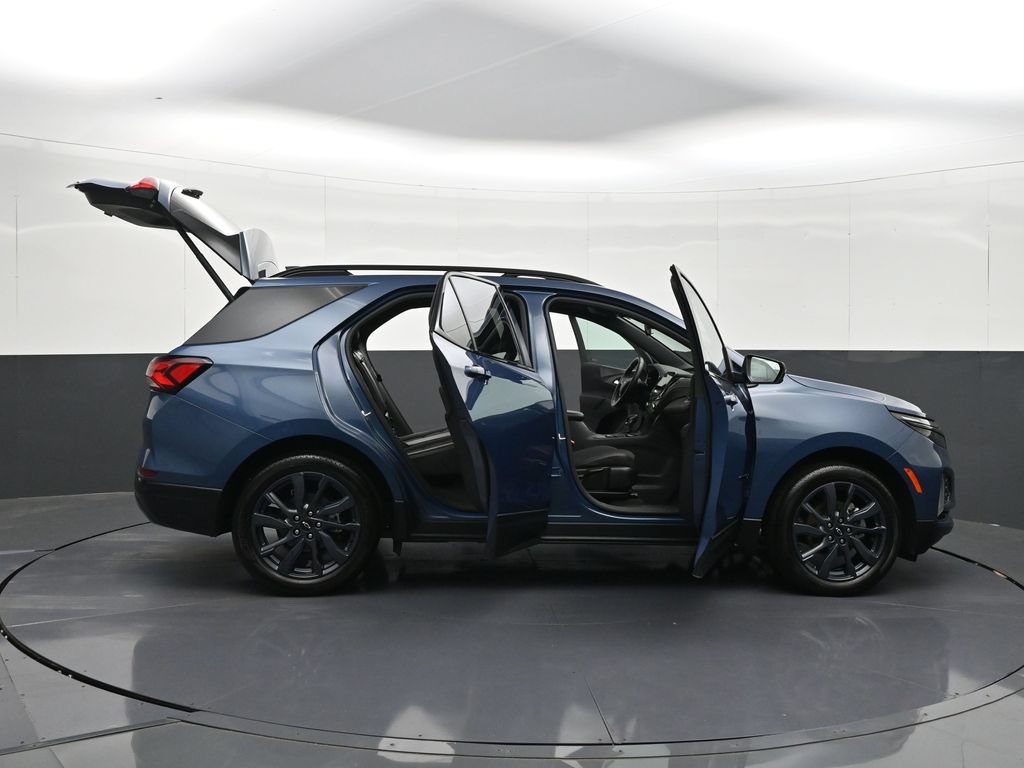 Certified 2024 Chevrolet Equinox RS FWD image 39
