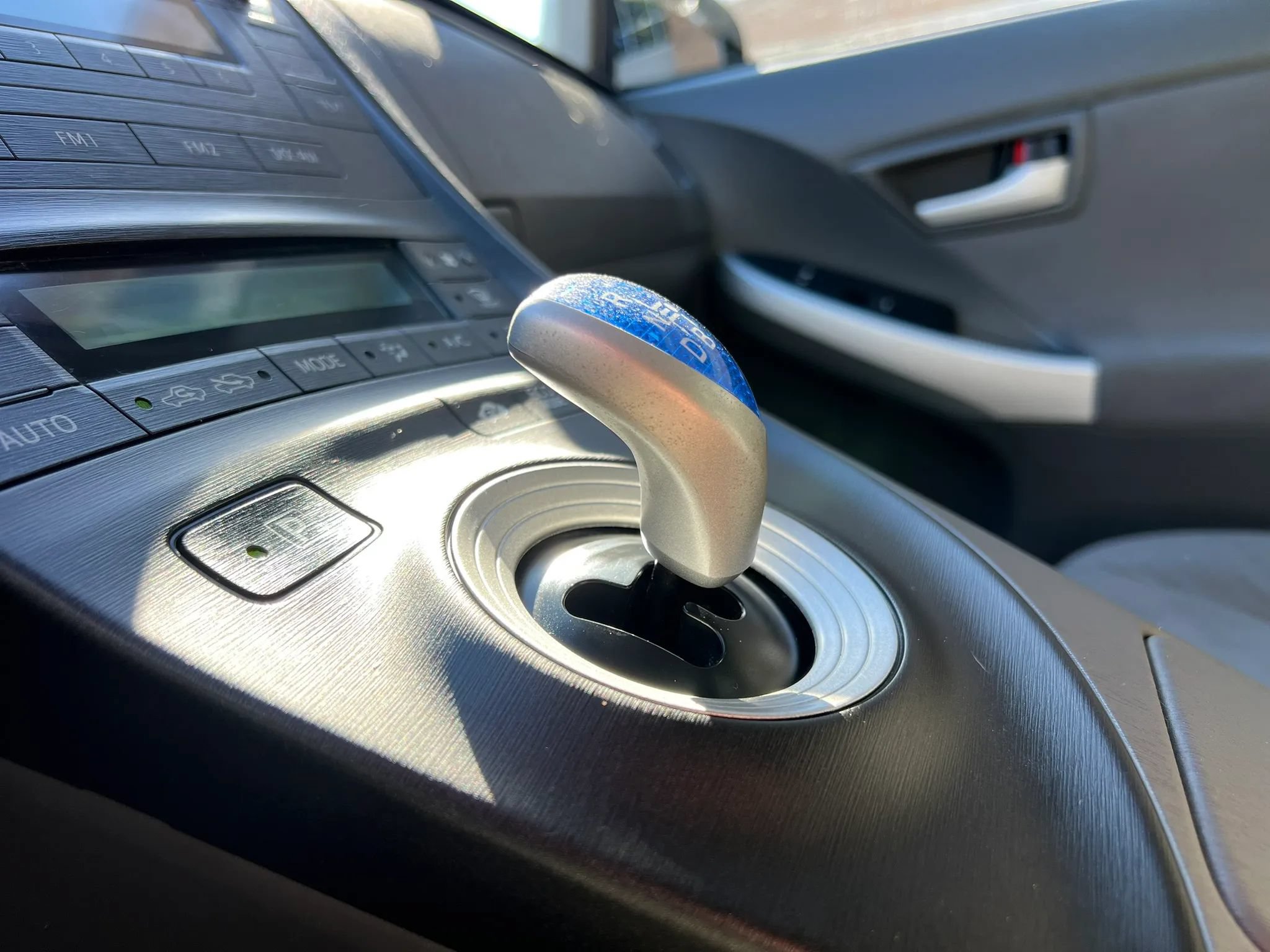 Used 2010 Toyota Prius Five FWD image 24