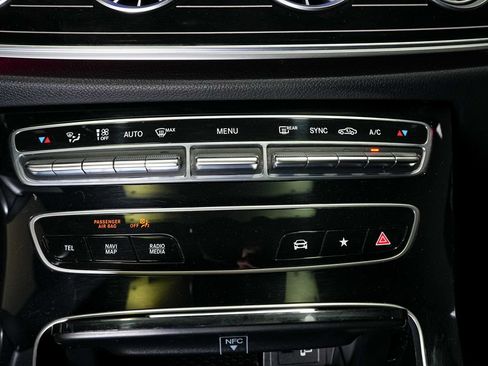 Used 2021 Mercedes-Benz E 450 4MATIC Coupe image 23
