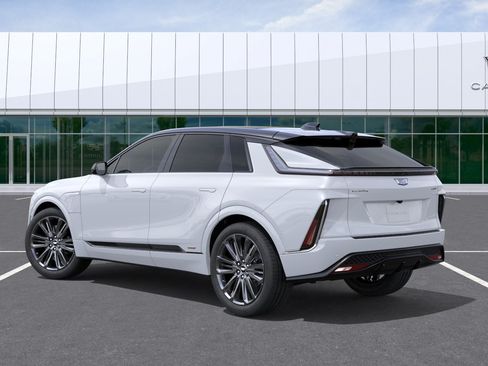 New 2026 Cadillac Lyriq V AWD/4WD image 3