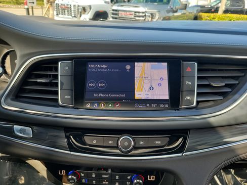 Used 2023 Buick Enclave Premium w/ Experience Buick Package FWD image 21