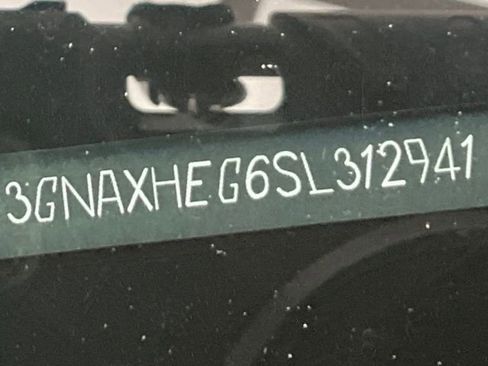 Used 2025 Chevrolet Equinox LT image 31