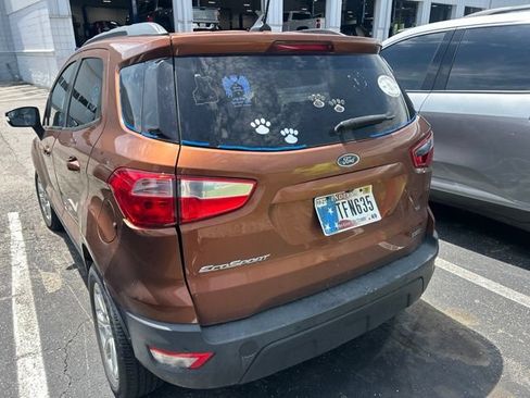 Used 2018 Ford EcoSport SE FWD image 3