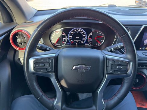 Used 2021 Chevrolet Blazer RS w/ Enhanced Convenience Package image 11