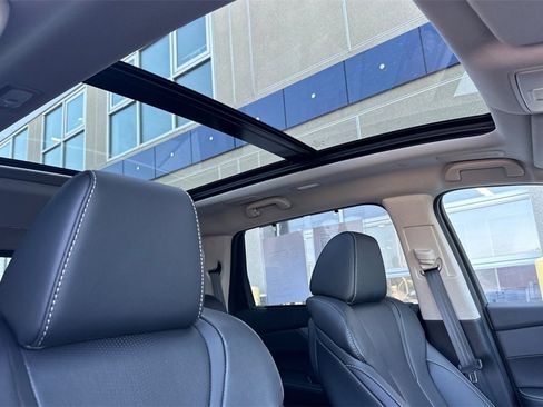 Certified 2025 Acura MDX w/ Technology Package image 19