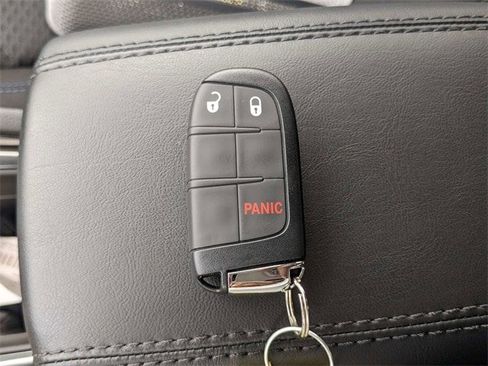 New 2025 Jeep Compass Sport image 27