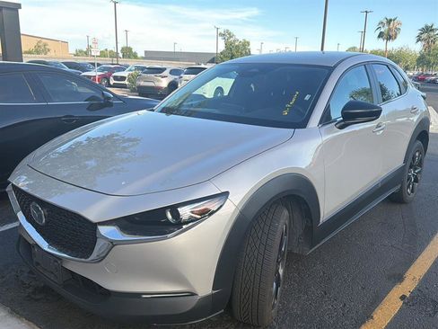 Used 2024 MAZDA CX-30 AWD 2.5 S w/ Select Sport Pkg image 3