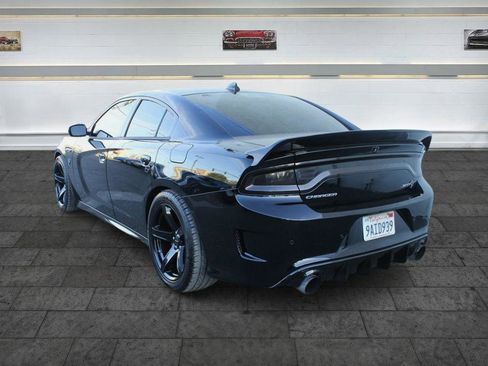 Used 2018 Dodge Charger SRT Hellcat w/ Harman/Kardon Audio Group image 6