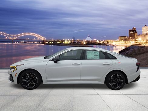 New 2026 Kia K5 GT-Line image 2