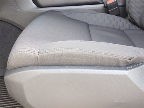 New 2026 Toyota Tundra SR image 18