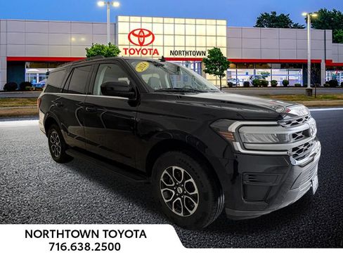 Used 2024 Ford Expedition XLT AWD/4WD image 11