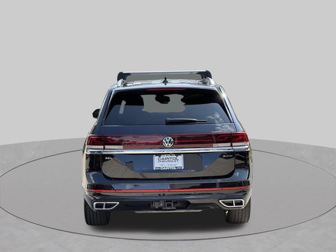 Used 2025 Volkswagen Atlas SEL Premium R-Line AWD/4WD image 4