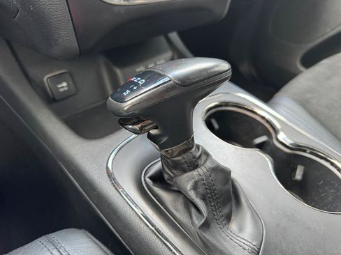Used 2020 Dodge Durango GT RWD image 27