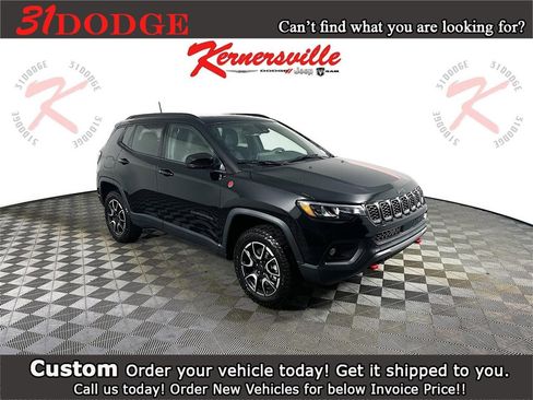 New 2026 Jeep Compass Trailhawk w/ Sun, Sound & Navigation Group image 1