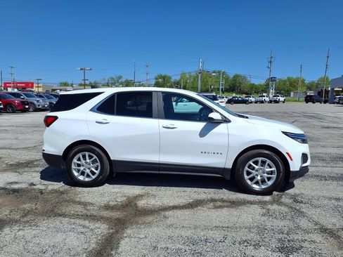 Used 2023 Chevrolet Equinox LT FWD image 9