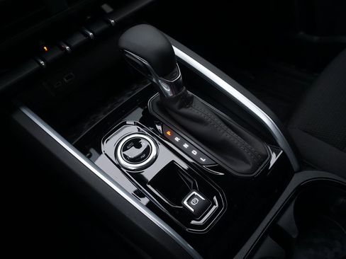 New 2026 Chevrolet Colorado LT image 14