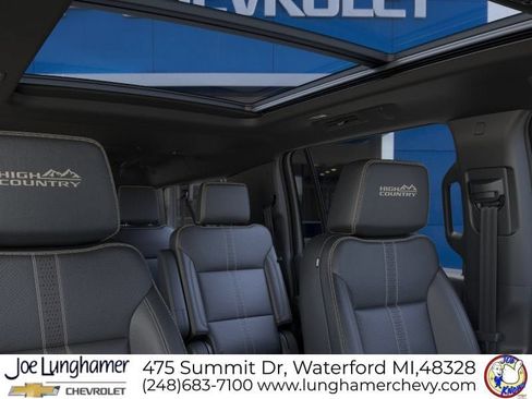 New 2026 Chevrolet Suburban High Country AWD/4WD image 26