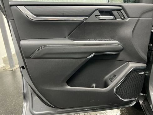 New 2026 GMC Acadia Elevation image 22