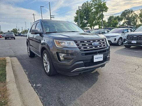 Used 2016 Ford Explorer Limited AWD/4WD image 3