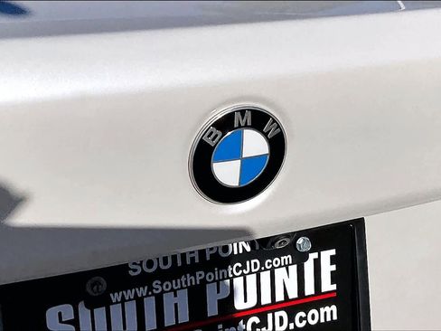 Used 2018 BMW 530i w/ Luxury Seating Package image 29