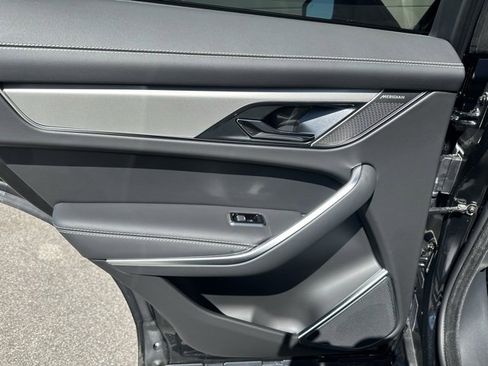 New 2026 Jaguar F-PACE R-Dynamic S image 30