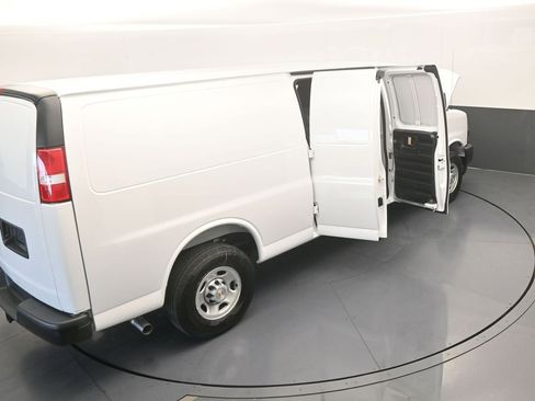 New 2026 Chevrolet Express 2500 Extended w/ Driver Convenience Package RWD image 65