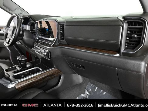 Used 2024 GMC Sierra 1500 Elevation w/ Elevation Premium Package image 24