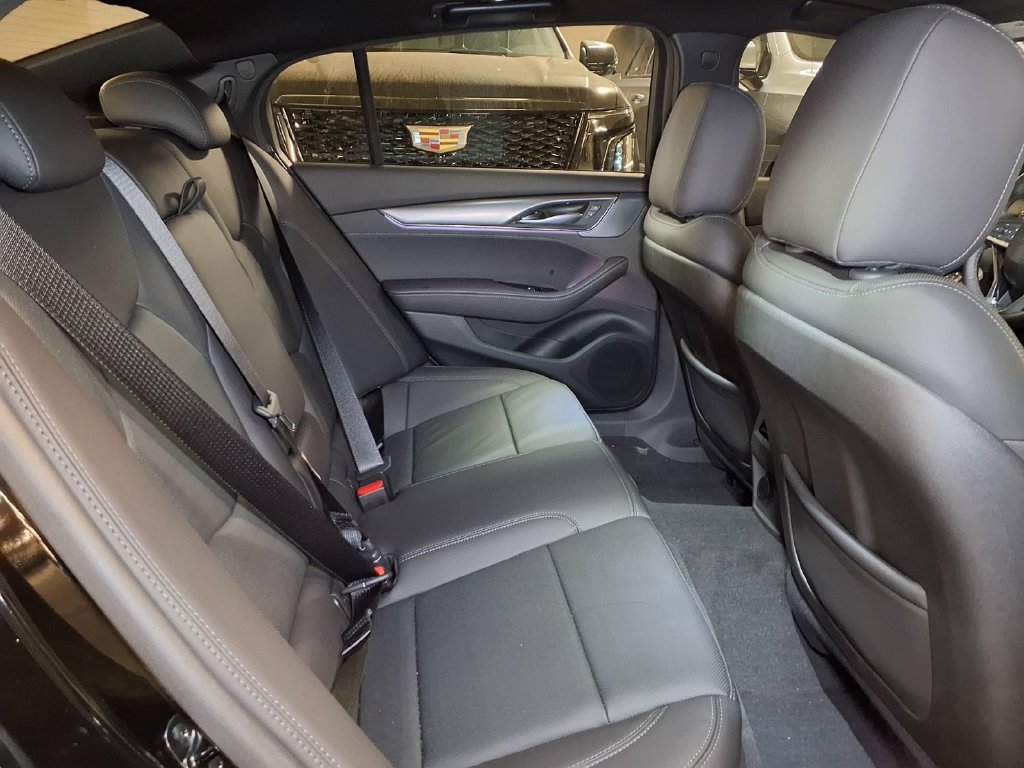 New 2026 Cadillac CT5 Premium Luxury RWD image 7