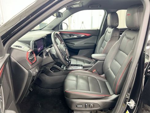 Used 2024 Chevrolet TrailBlazer RS image 18