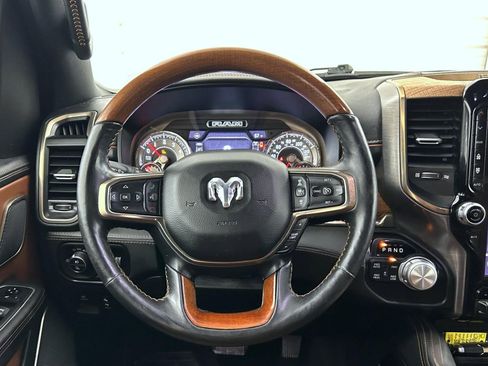 Used 2019 RAM 1500 Limited image 12