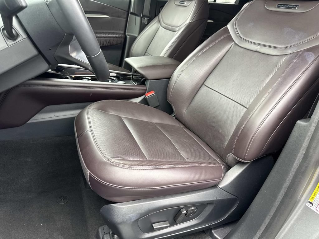 Used 2026 Ford Explorer Platinum AWD/4WD image 34
