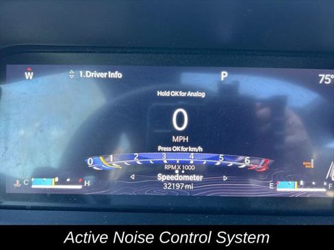 Certified 2023 Jeep Grand Cherokee Overland w/ Luxury Tech Group IV AWD/4WD image 20