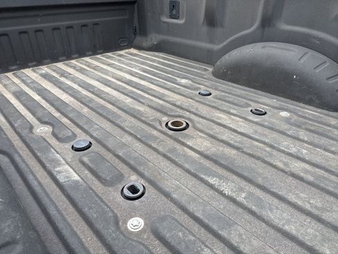 Used 2021 Ford F350 4x4 Crew Cab DRW Super Duty image 9