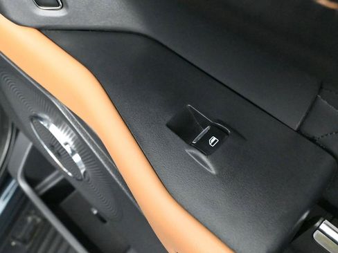 Used 2023 Ford Expedition Platinum image 53