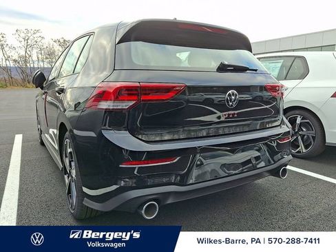 New 2026 Volkswagen GTI SE image 4