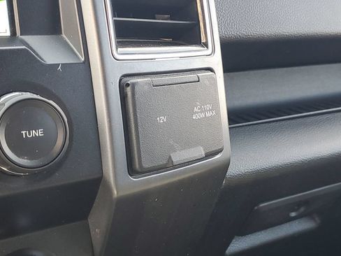 Used 2019 Ford F150 XLT w/ Equipment Group 302A Luxury AWD/4WD image 28