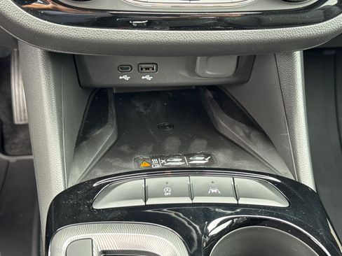 Used 2026 Buick Envista Sport Touring w/ Convenience I Package FWD image 33