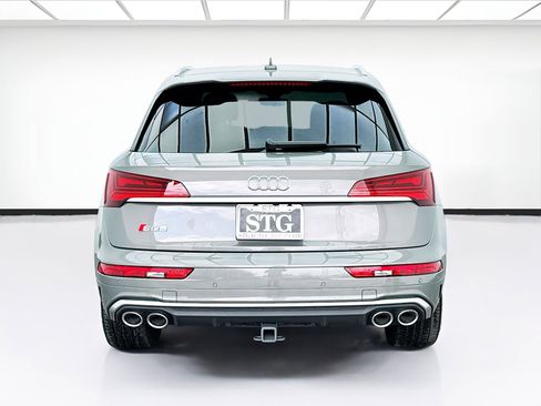 Used 2023 Audi SQ5 Premium w/ Convenience Package image 5