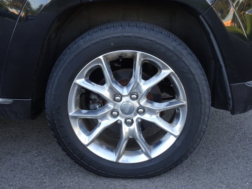 Used 2014 Jeep Grand Cherokee Summit AWD/4WD image 29