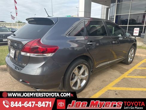Used 2013 Toyota Venza XLE image 4