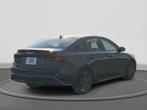 Used 2023 Kia Forte GT-Line image 5