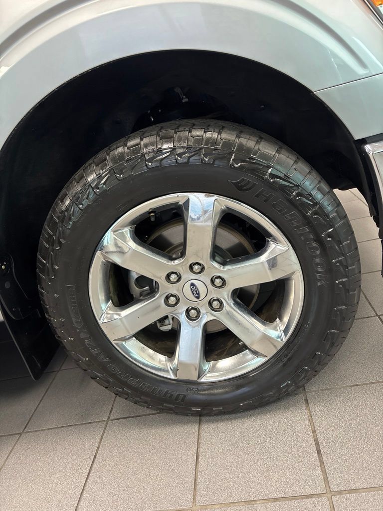 Used 2023 Ford F150 Lariat w/ Max Trailer Tow Package AWD/4WD image 10