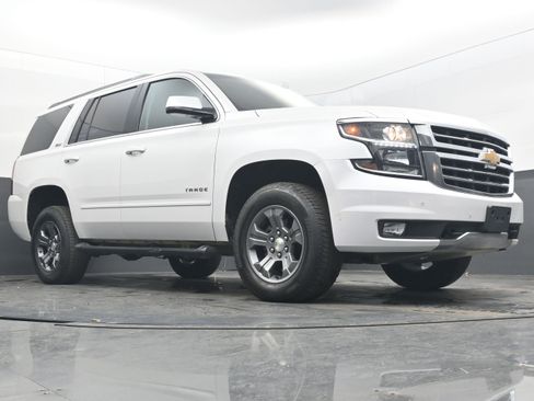 Used 2018 Chevrolet Tahoe LT image 22