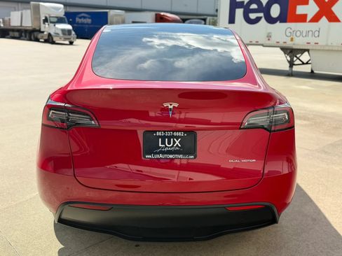 Used 2023 Tesla Model Y Long Range AWD/4WD image 9