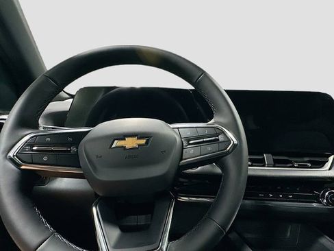 New 2026 Chevrolet Equinox LT w/ Safety and Technology Package FWD image 14