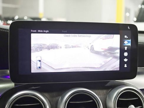 Used 2022 Mercedes-Benz GLC 300 4MATIC Coupe image 22